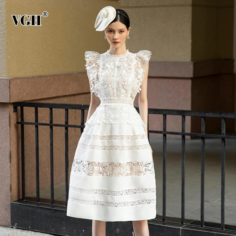 

VGH White Patchwork Lace Casual Women's Dresses Round Neck Sleeveless High Waist Midi Summer Dress For Female 2021 Fashion Style