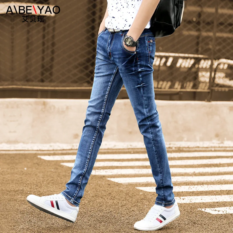 

Autumn and winter 2020 Casual mens jeans men's youth Korean denim pants Slim ripped jeans stretch casual men's pencil pants