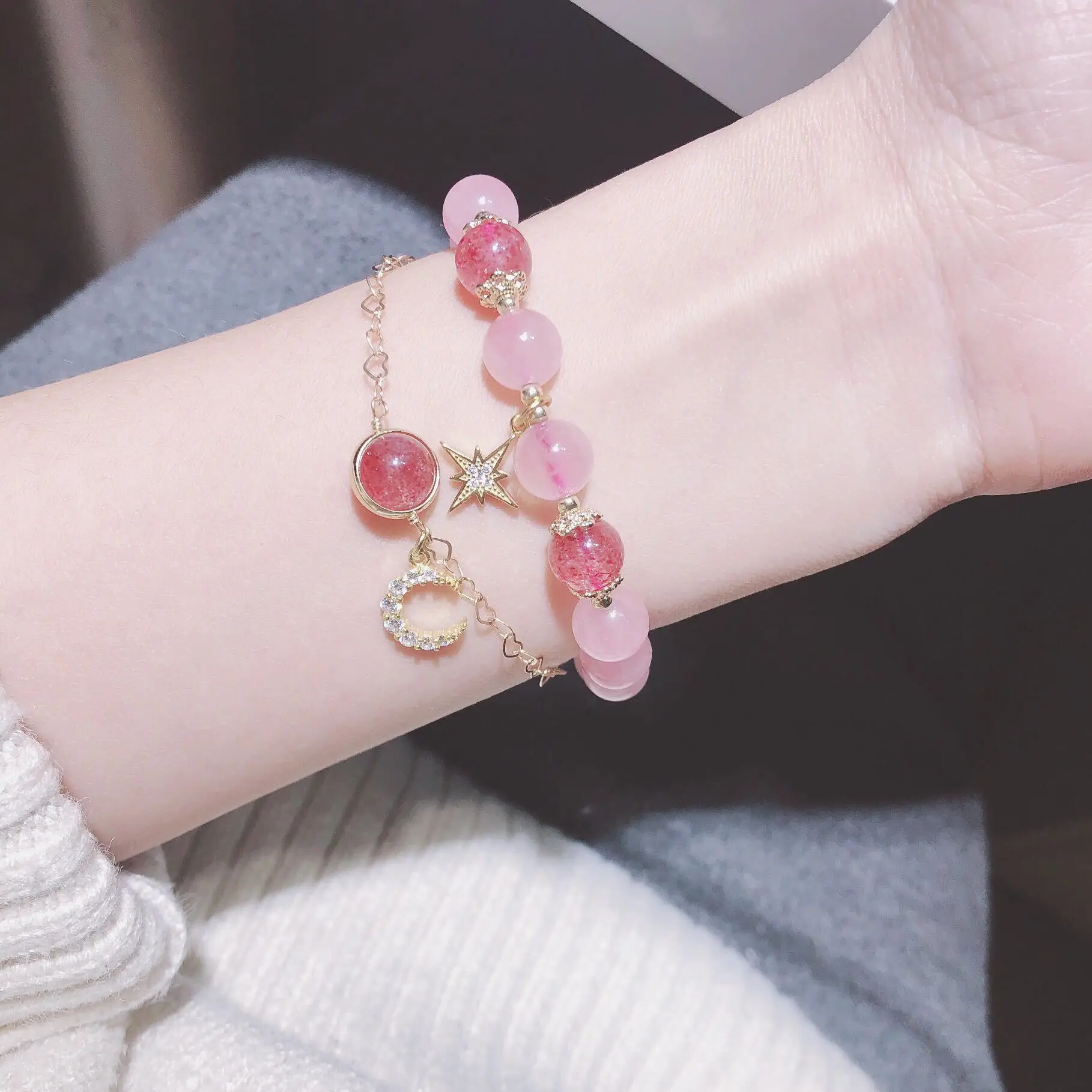 

Strawberry Crystal Pink Crystal Women's Transit Star Moon Bracelet Recruit Peach Blossom Valentine's Day Gift Birthday Gift