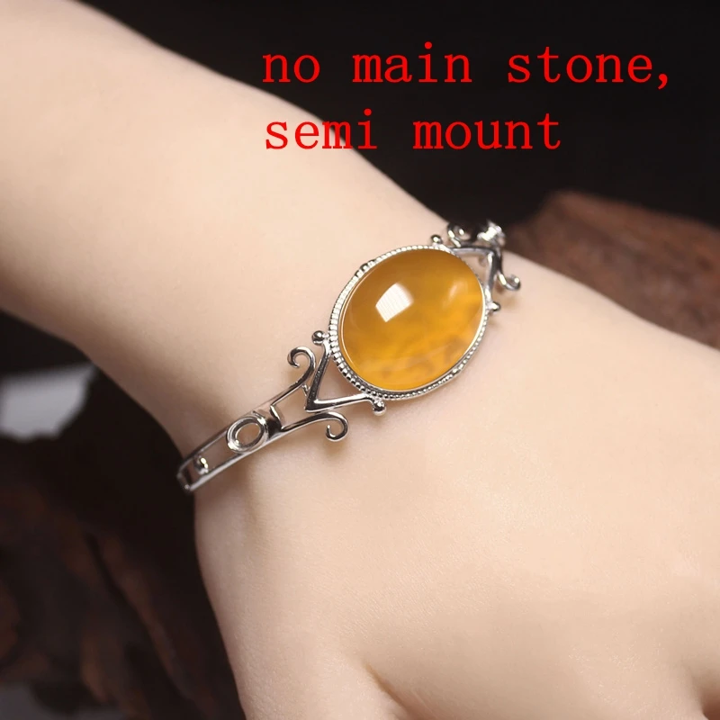 Женский браслет из серебра 925 пробы с кабошоном 13 х17 мм 4 Х6