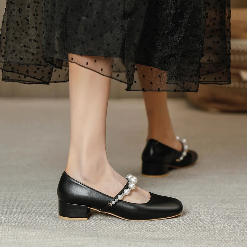 

Женские туфли с пряжкой, черные или бежевые универсальные туфли с квадратным носком, с жемчугом, осень 2021