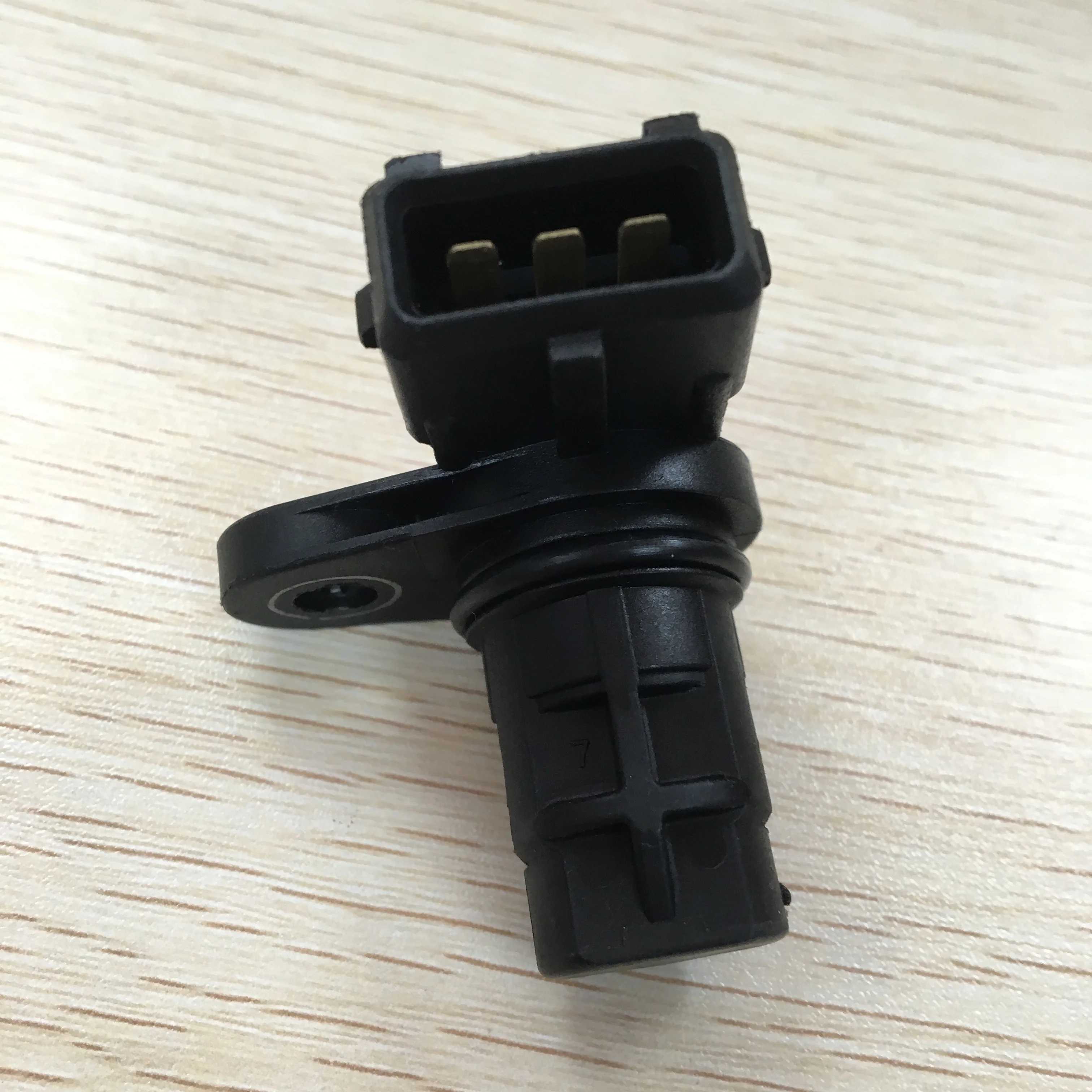 

genuine 39350-23910 3935023910 Camshaft Position Sensor Fit For Hyundai Kia