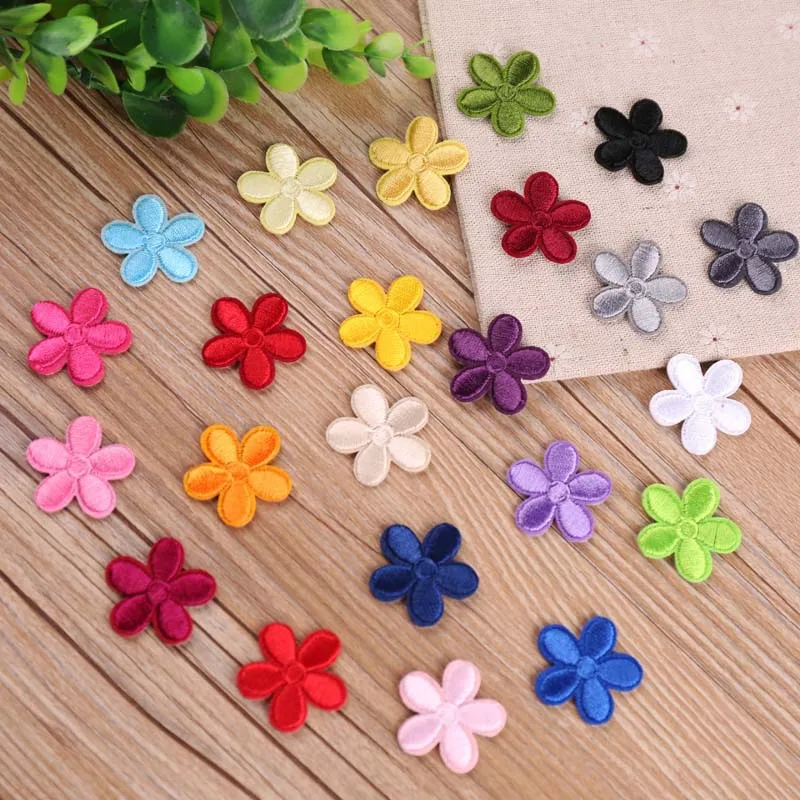 

Embroidery Patch Cloth Sticker Clothing DIY Embroidery Multi-Color Small Sunflower Hole Repair Decorative Sticker Iron on Patch