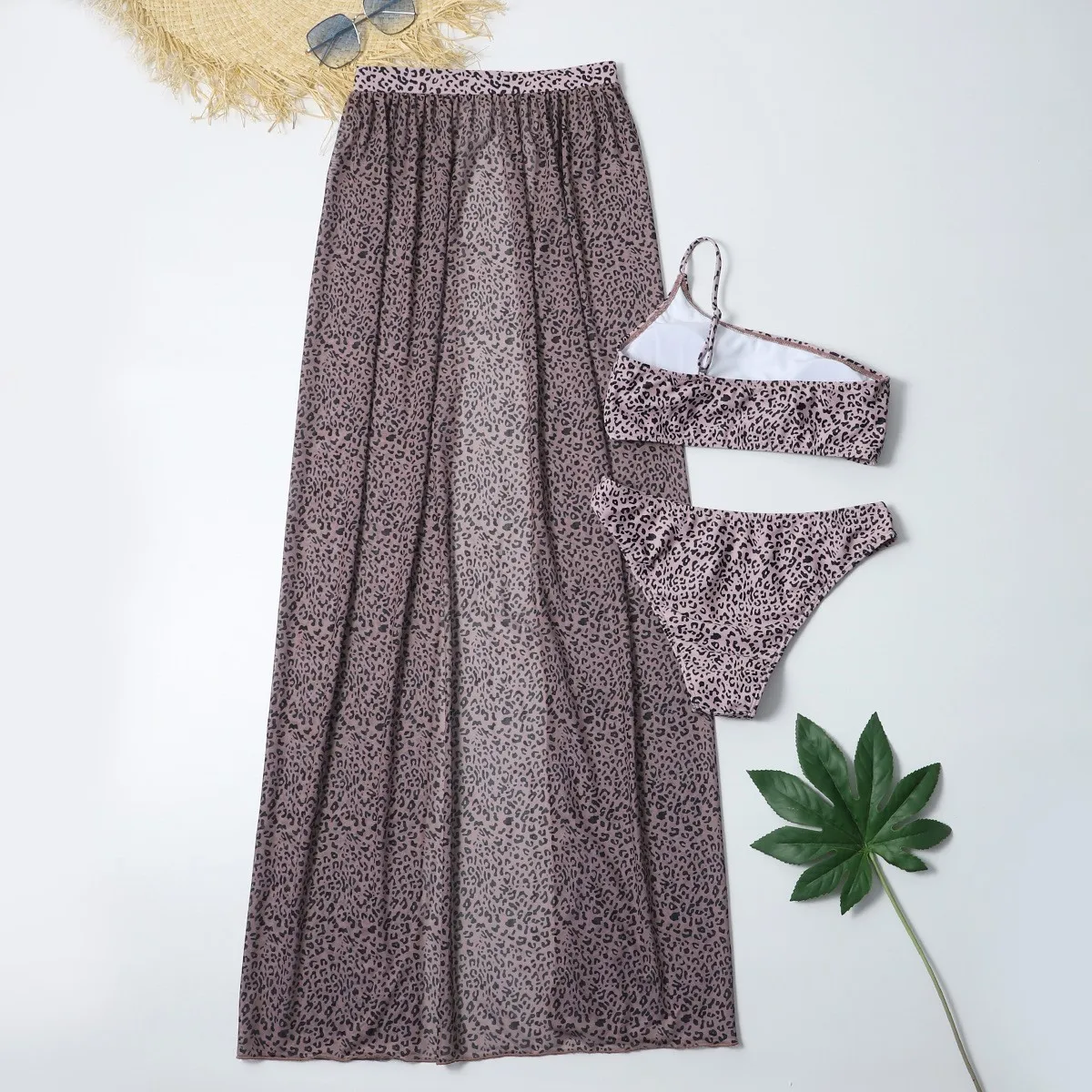 

Sexy Three Pieces Bikini Set Women Swimsuit And Beach Cover Up Skirt Swimwear Female Bathing Suits Beachwear Swimming Suit 2021