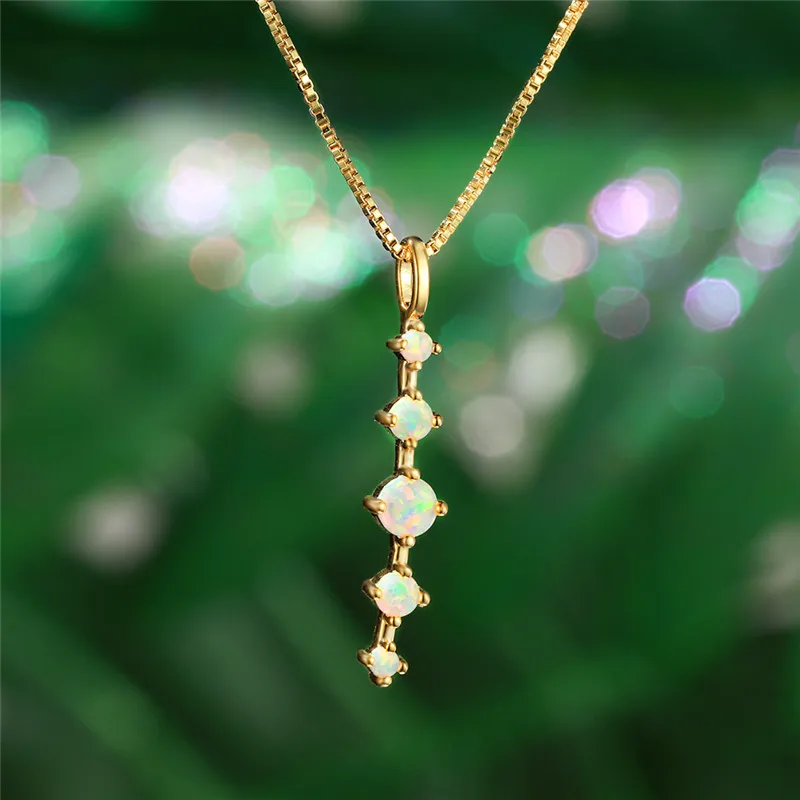 

Luxury Female White Opal Pendant Necklace Classic Yellow Gold Chain Necklaces Vintage Bride Round Wedding Necklaces For Women