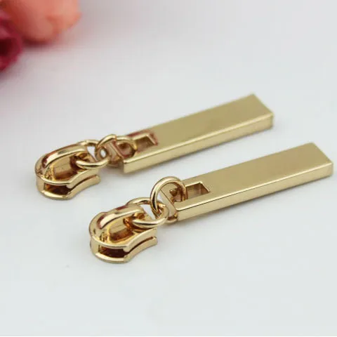 100 pcs/lot 5# Nylon Coil Zipper Puller Head DIY Floral Love Heart Zipper Puller For Garment Bag Sewing Tailor Tool Repair Kits