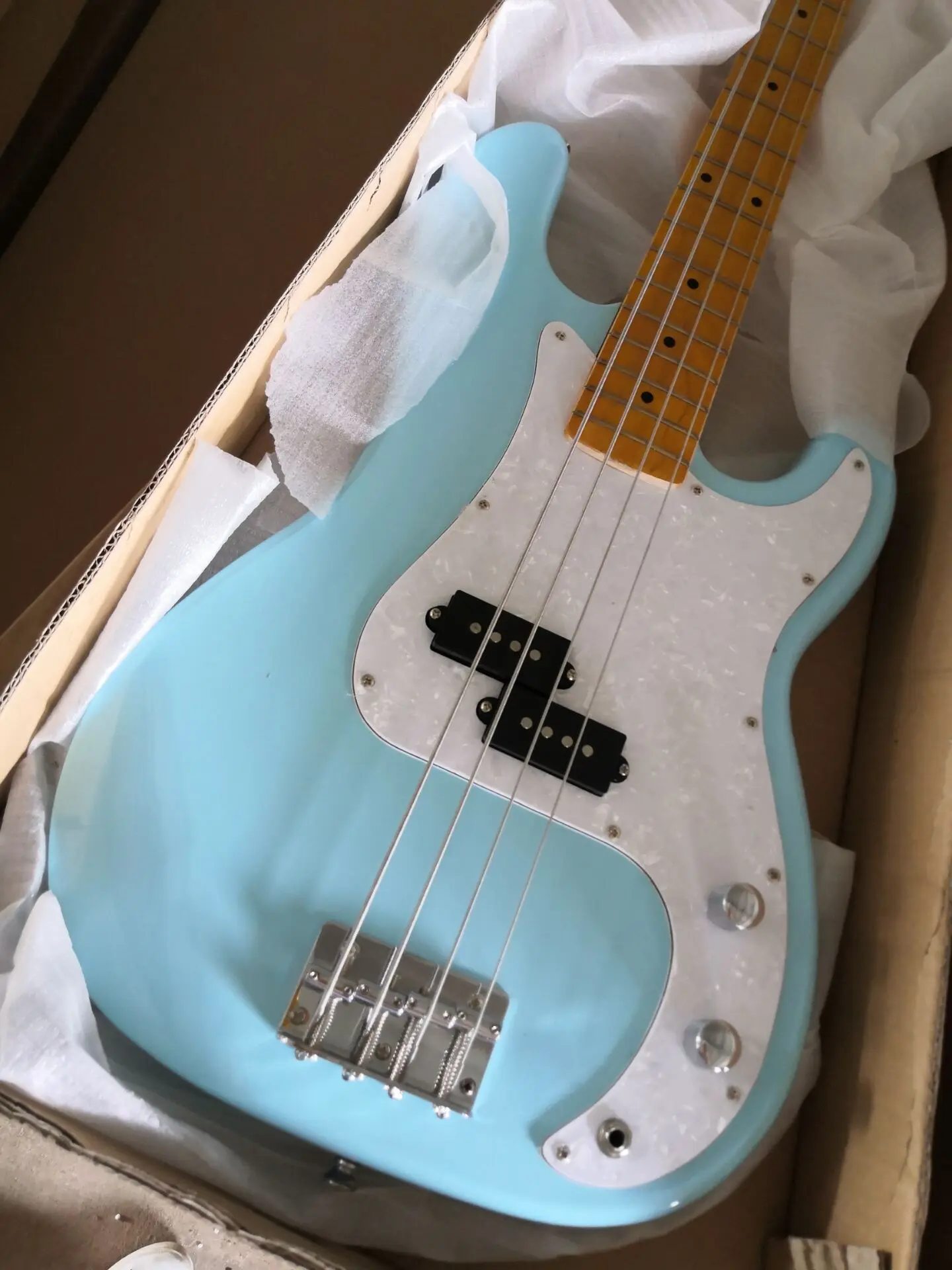 Бесплатная доставка низкая цена P bass высшее качество оптовая продажа 4 струны