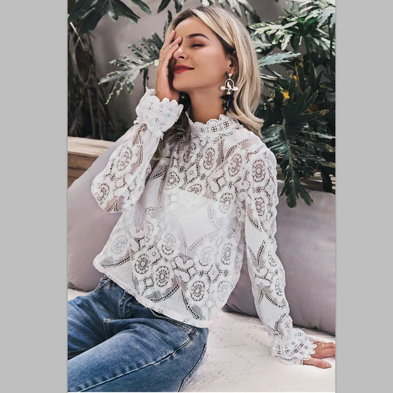 Женская кружевная блузка с вышивкой элегантная белая длинными