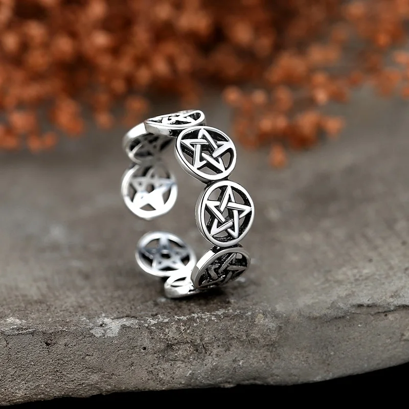 

Vintage Starry Universe Theme Hollow Star Finger Rings Ancient Silver Color Opening Rings For Men Women Simple Ring Jewelry Gift