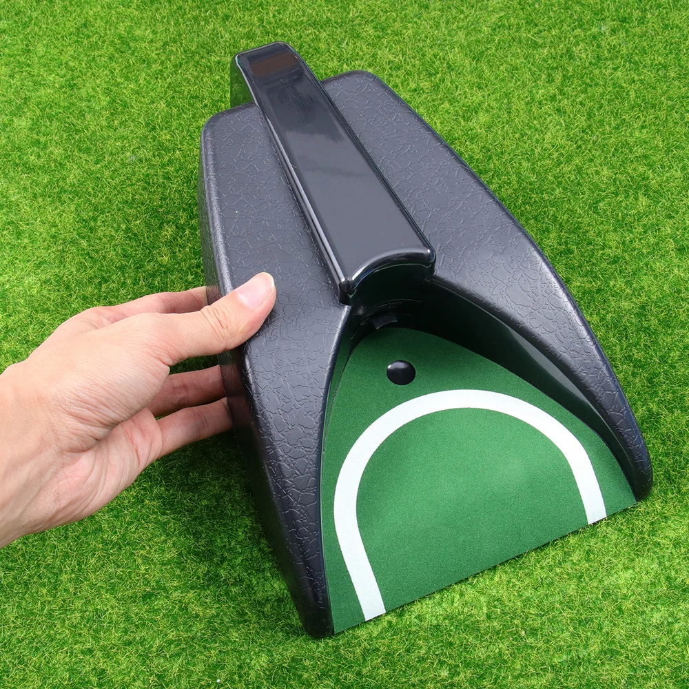 

Electric Gravity Induction Automatic Returning Putter Trainer Battery Included