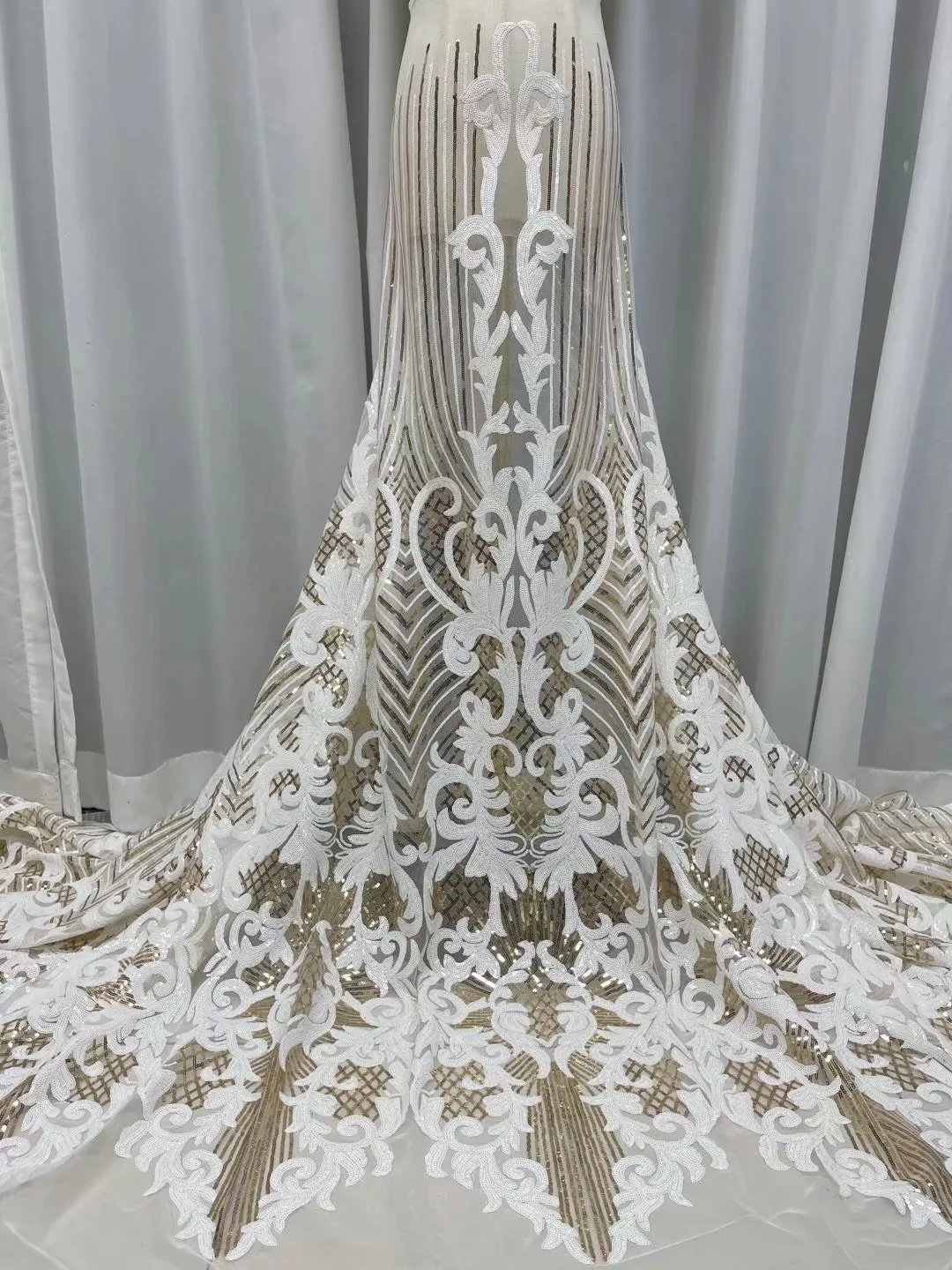 

White+Gold Luxury African French Sequin Embroidery Lace Fabric Nigerian Glitter Sequence Lace Fabric For Women Party Dress