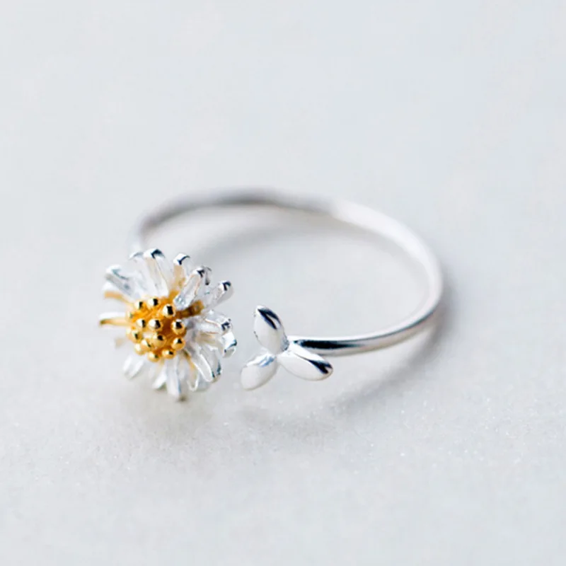 

Elegant Daisy Flower Elegant Opening Rings Women Adjustable Wedding Party Engagement Finger Rings Statement Jewelry Gift
