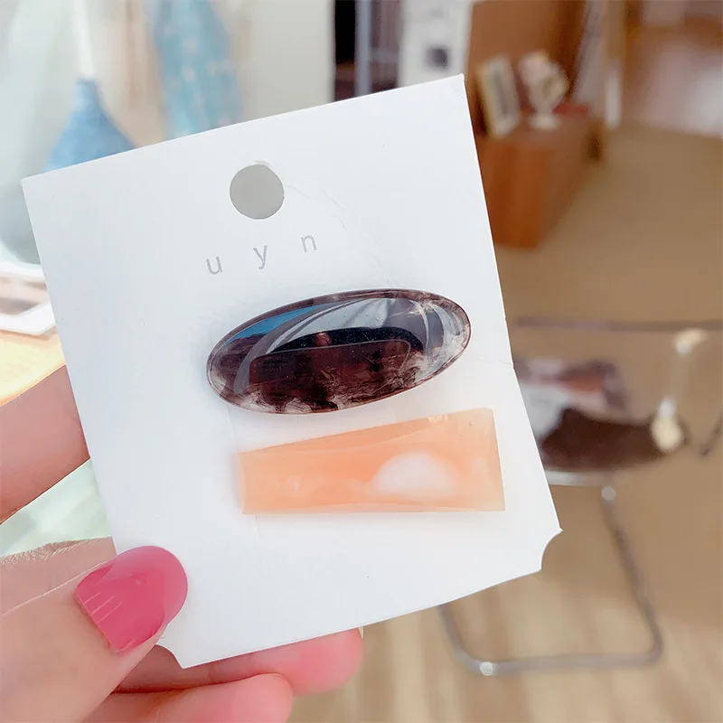 

Ins Color Hair Clip Top Clip Bangs Simple Korean Word Clip Back Head Broken Retro Side Clip Fashion 2-Piece Hairpin