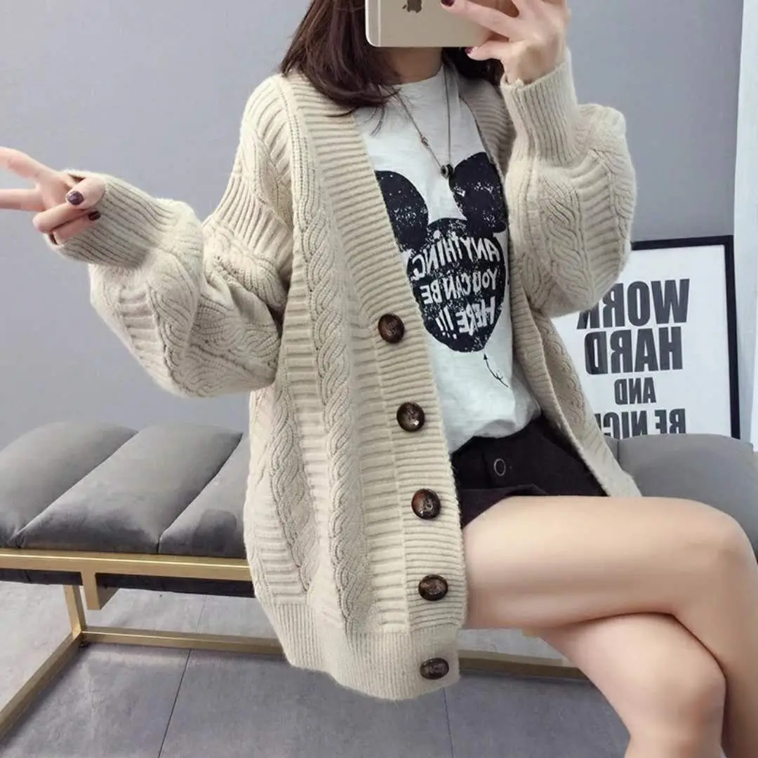 Фото - Sweater cardigan jacket female loose Korean student spring and autumn 2021 new sweater trend round button net red hot sale old K emily k hobson lavender and red