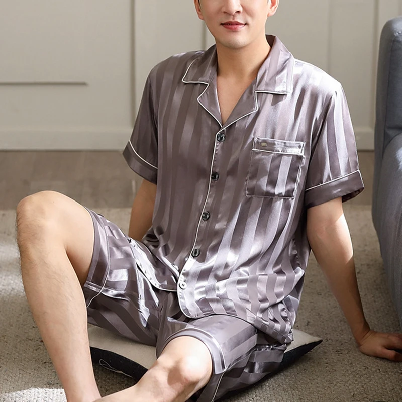 

Men Luxurious Ice Silk Pajamas Spring Summer High Quality Plus Size Pajama Sets Male Comfortable Sleepwear Casual Noble Pijama