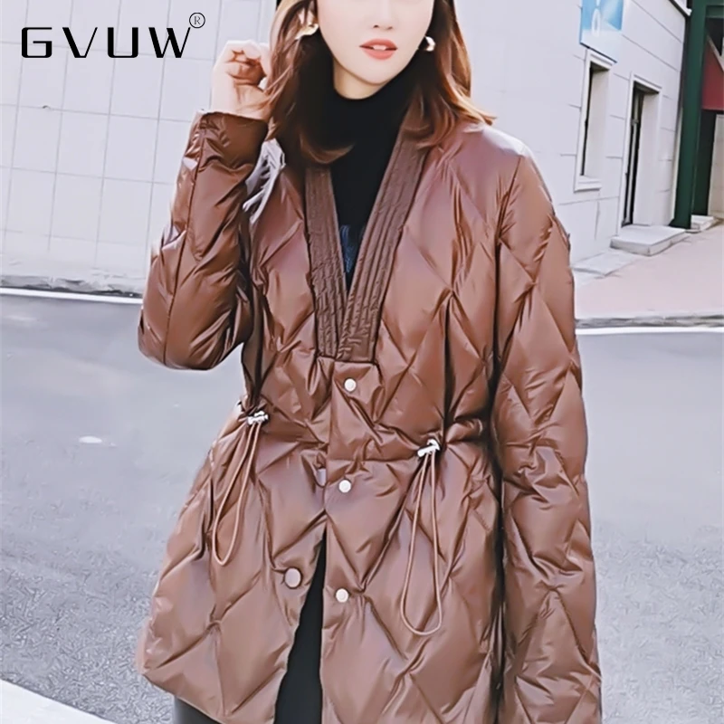 

Женская Стеганая куртка GVUW, Корейская версия, свободная легкая пуховая куртка с V-образным вырезом, новая зимняя куртка, японская мода