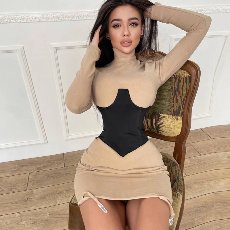 Женский комплект из двух предметов: водолазка и юбка с поясом длинным рукавом -