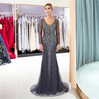 V-Neck Long Sleeves Luxurious Grey Beaded Prom Dresses Bling Bling Sequins Long Slim Women Evening Party Gowns Formal Maxi Wear