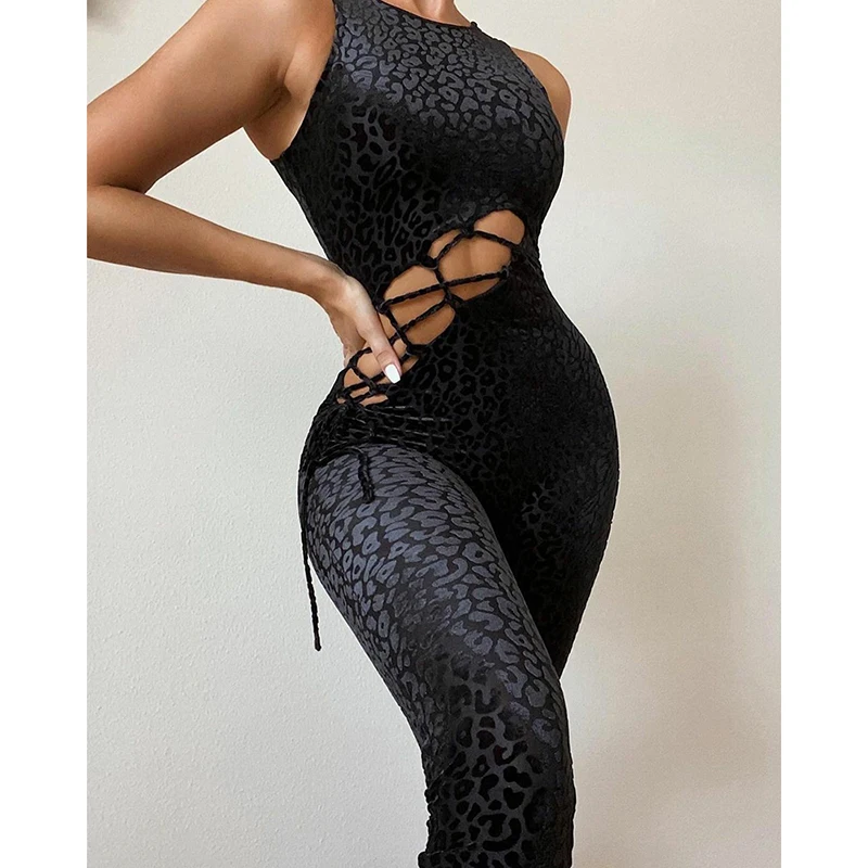 

Женский комбинезон с леопардовым принтом, однотонный черный облегающий комбинезон без рукавов с круглым вырезом и перфорацией, модель SJ8475X ...