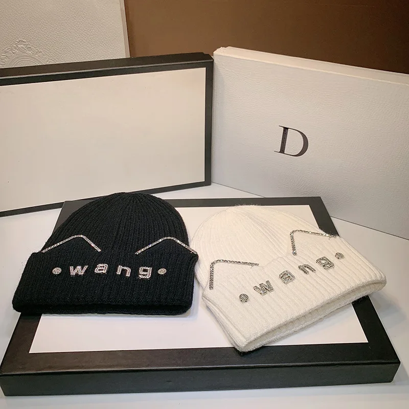 

Облегающие шапки для женщин, Хлопковые вязаные зимние шапки для женщин с камнями, с надписью бианьские уши для мужчин, эластичные шапки боль...