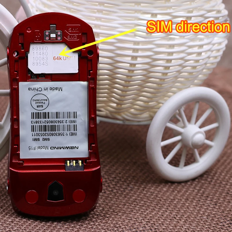 Newmind F15 Автомобильная модель с фонариком две Sim карты Mp3 Mp4 FM радио рекордер