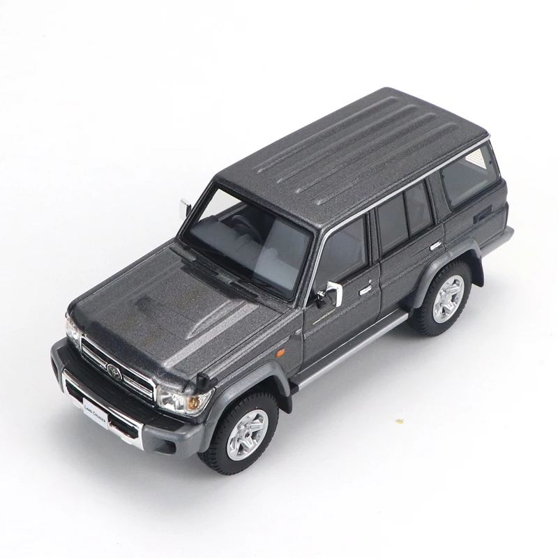 

Rand cooluze 30th anniversary version 1 / 43 resin Car Model 70 series land patrol collection scene childrenmodel car decoration