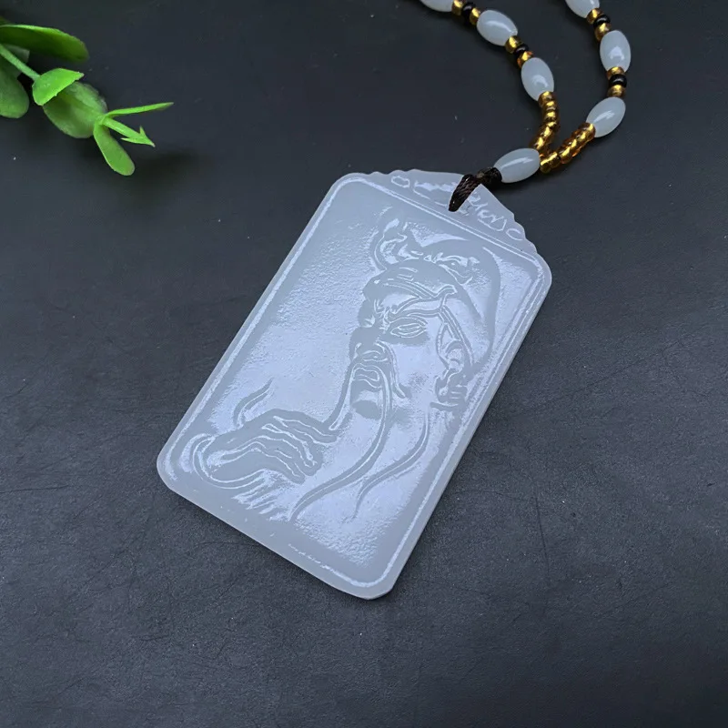 Натуральный камень белый нефрит резной кристаллический кулон для