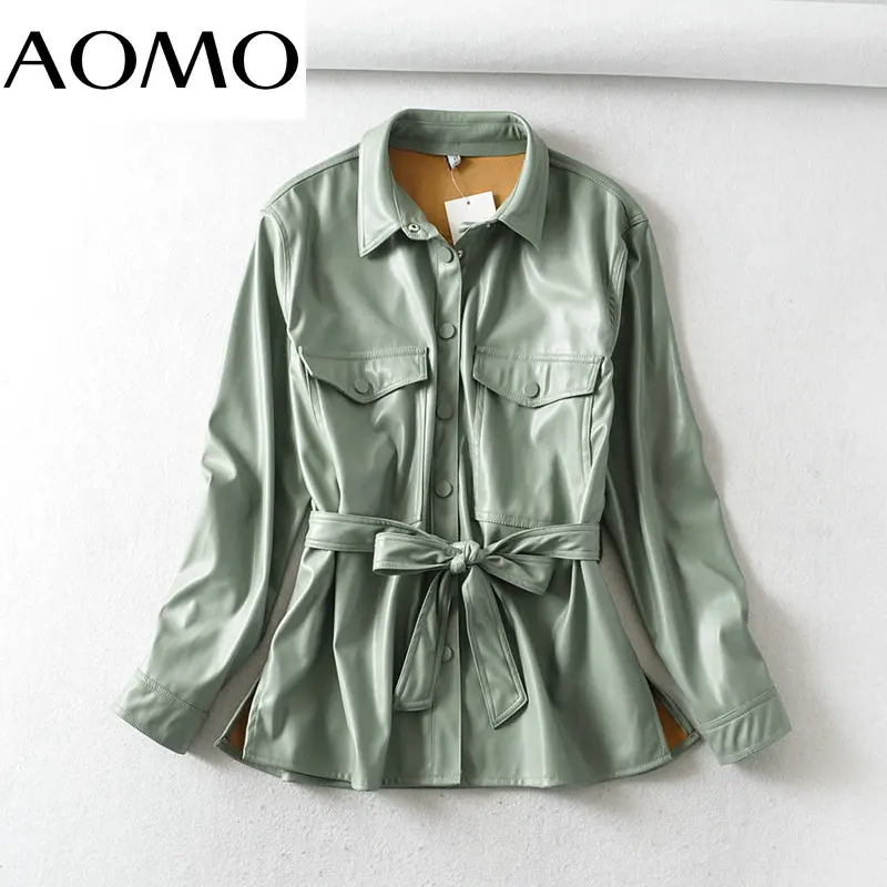 

Coats & Jackets