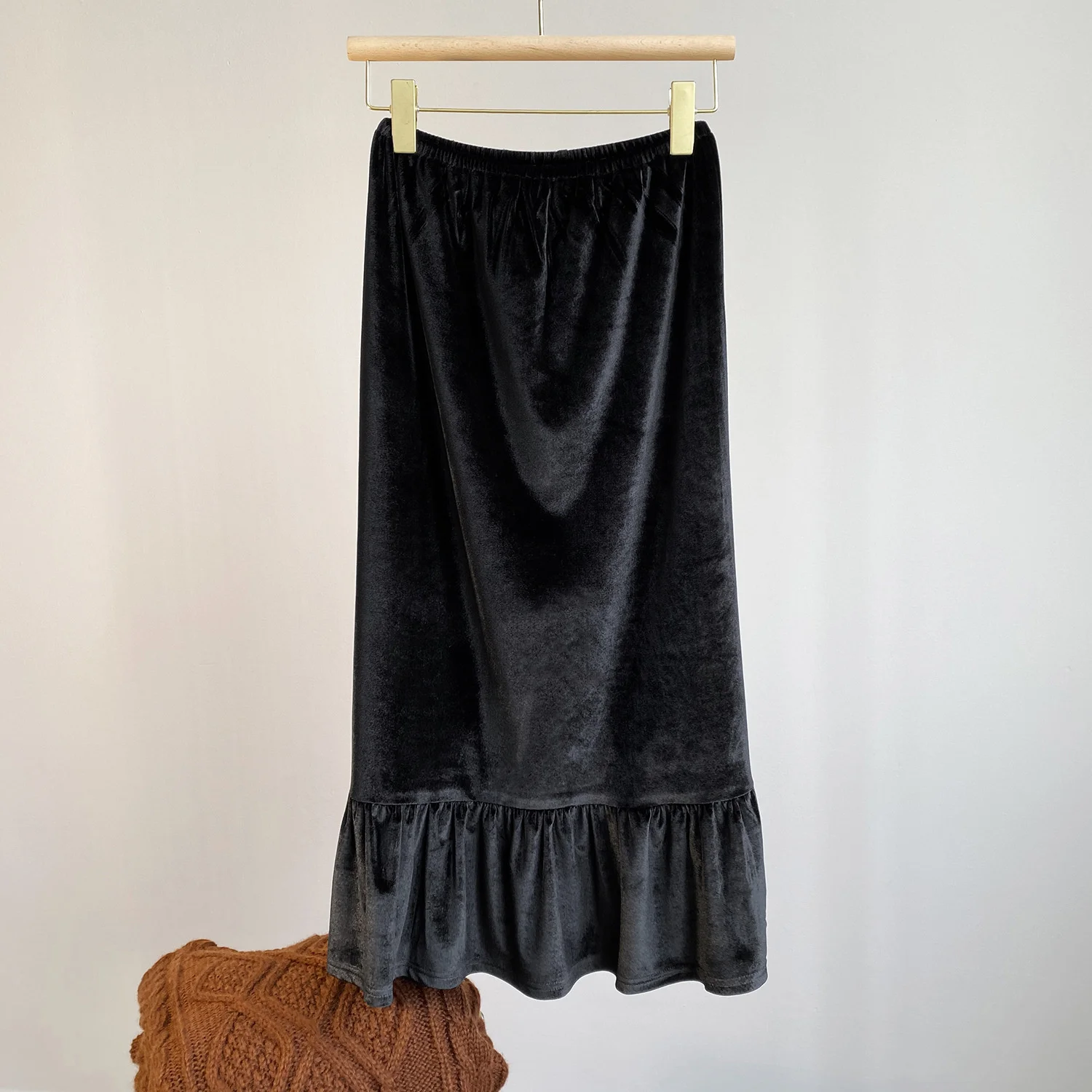 

COZOK Black Velvet A-line Skirt for Women