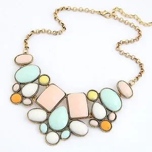 Trendy Jewelry New 5 Colors Vintage Jewelry Wholesale Gem Choker Necklace Woman Charm Statement Retro Necklaces & Pendants Gift