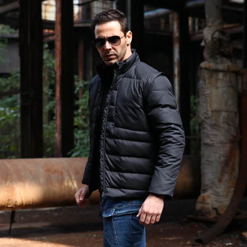 Мужская куртка на белом утином пуху со съемным рукавом | Спорт и развлечения