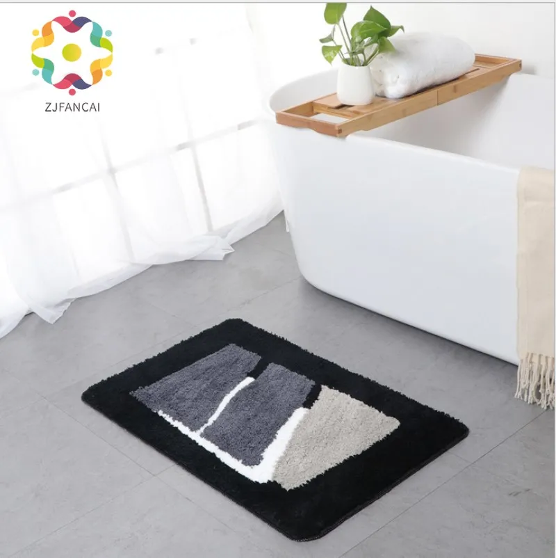 Короткий бархатный коврик из микрофибры абсорбирующий для ванной многоцветный