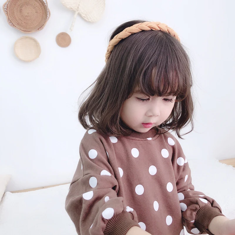 Весенняя одежда для новорожденных девочек свободное платье в горошек маленьких