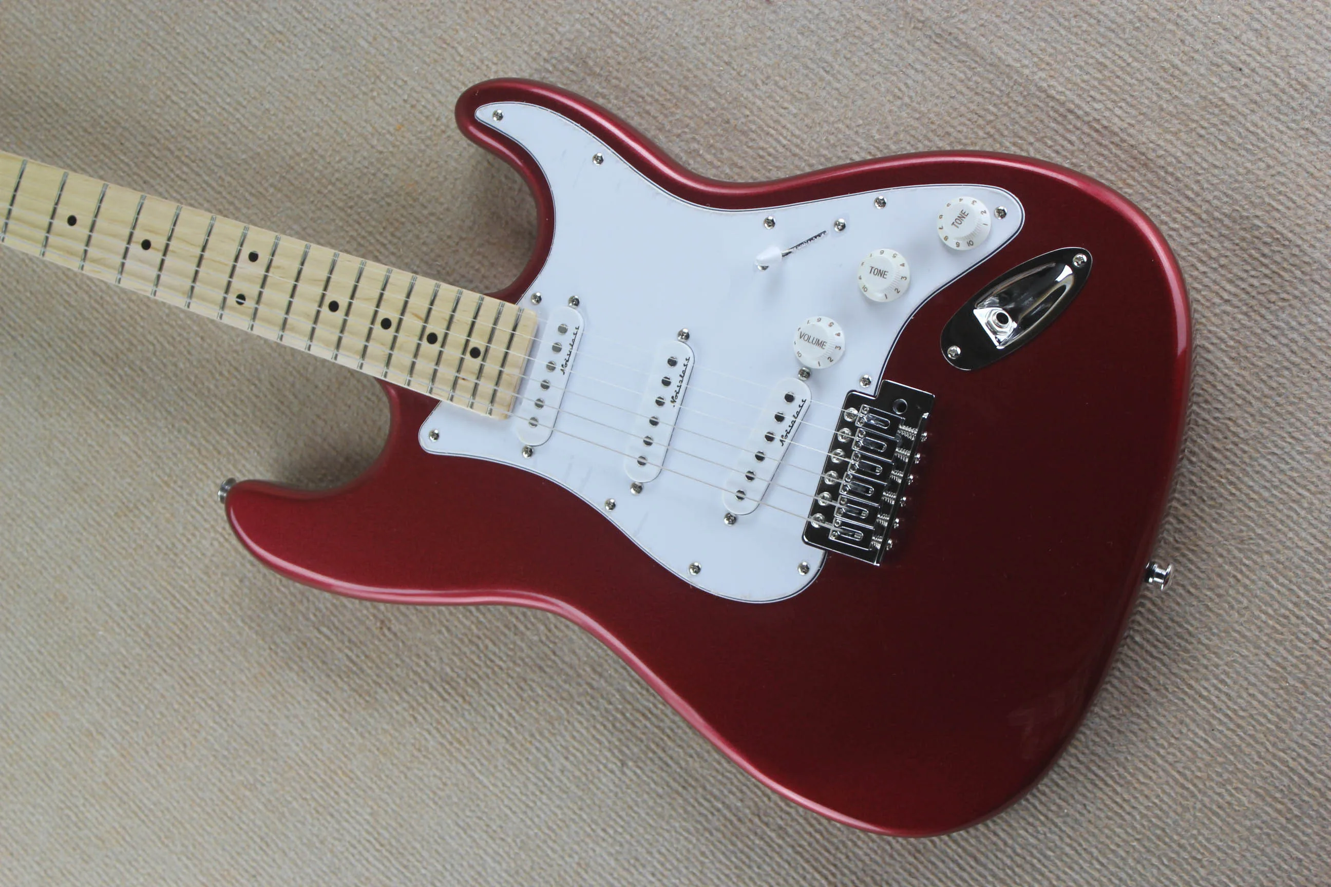 Завод магазин металлический красный корпус клен гриф ST 6 струны электрогитары