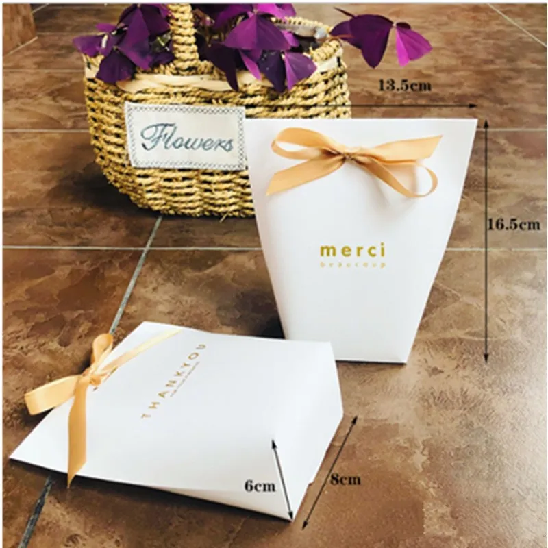 5 шт. высококлассные черно-белые бронзовые "Merci" Сумки для конфет французские спасибо Свадебные сувениры Подарочная коробка посылка на день рождения