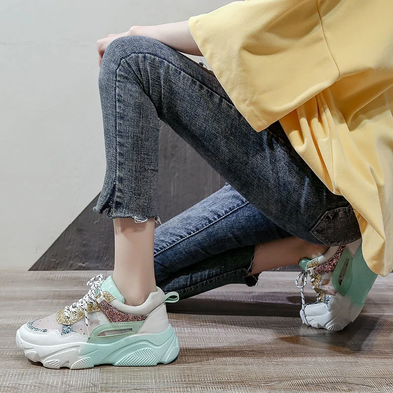 2020 женские модные кроссовки на массивной платформе со шнуровкой Обувь для