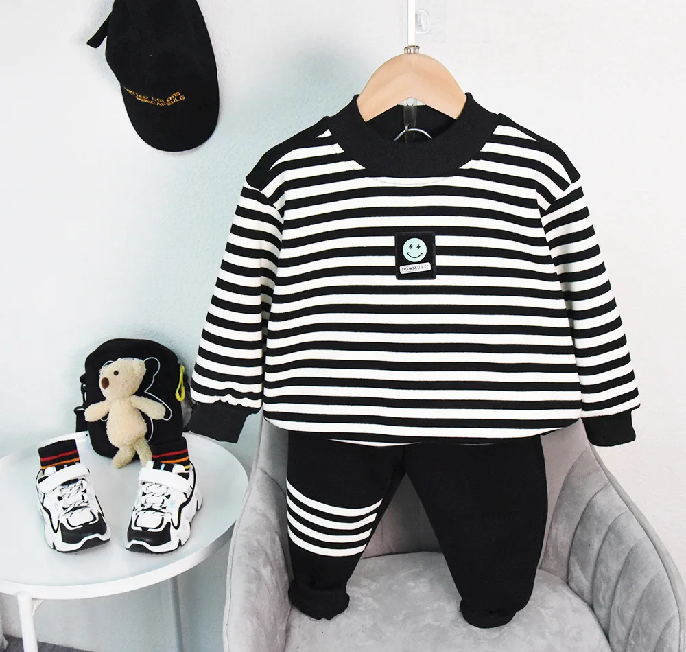 

Спортивный костюм для мальчиков, в полоску, на осень/зиму