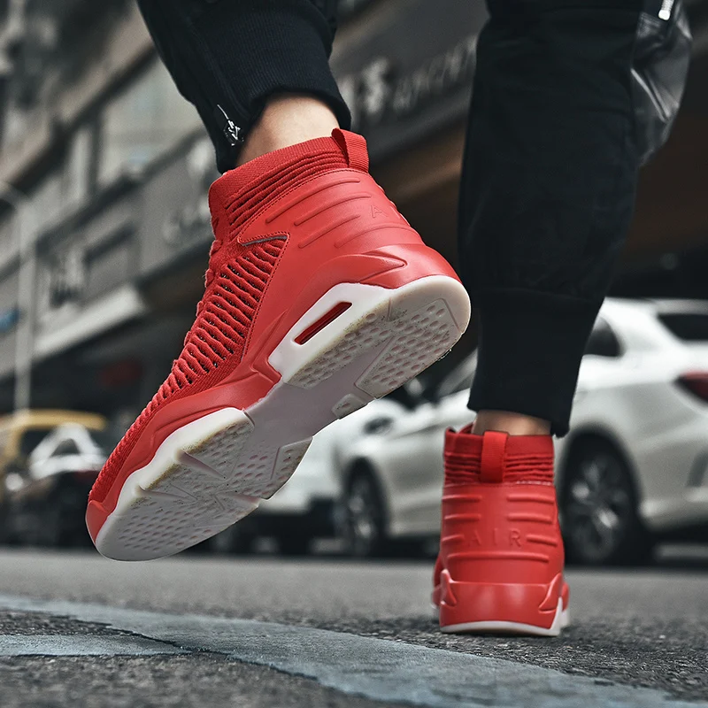 Кроссовки мужские высокие на шнуровке уличная модная удобная обувь для бега