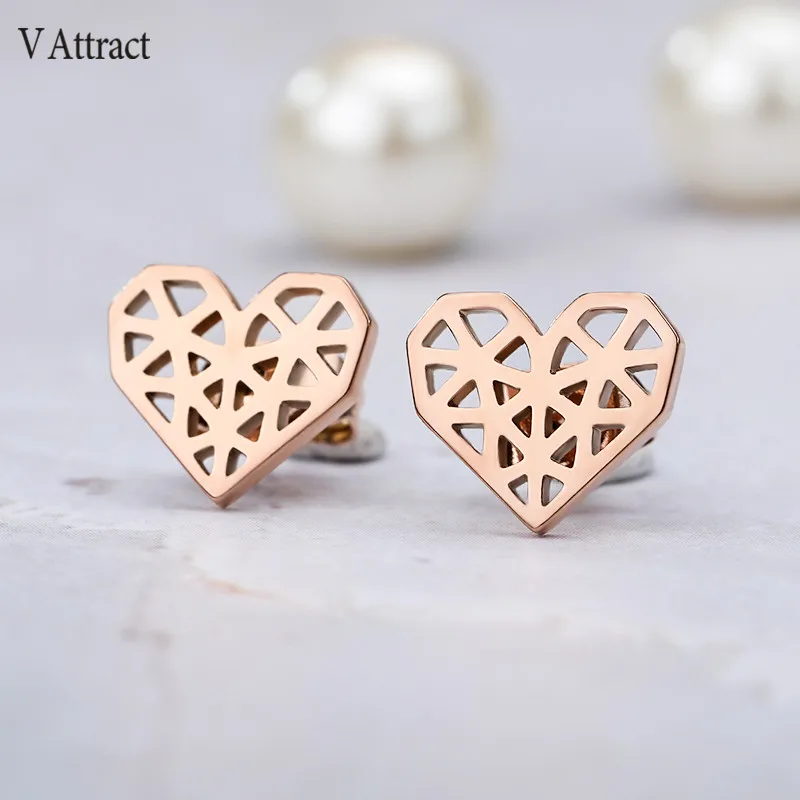 Серьги гвоздики в форме сердца из нержавеющей стали цвета розового