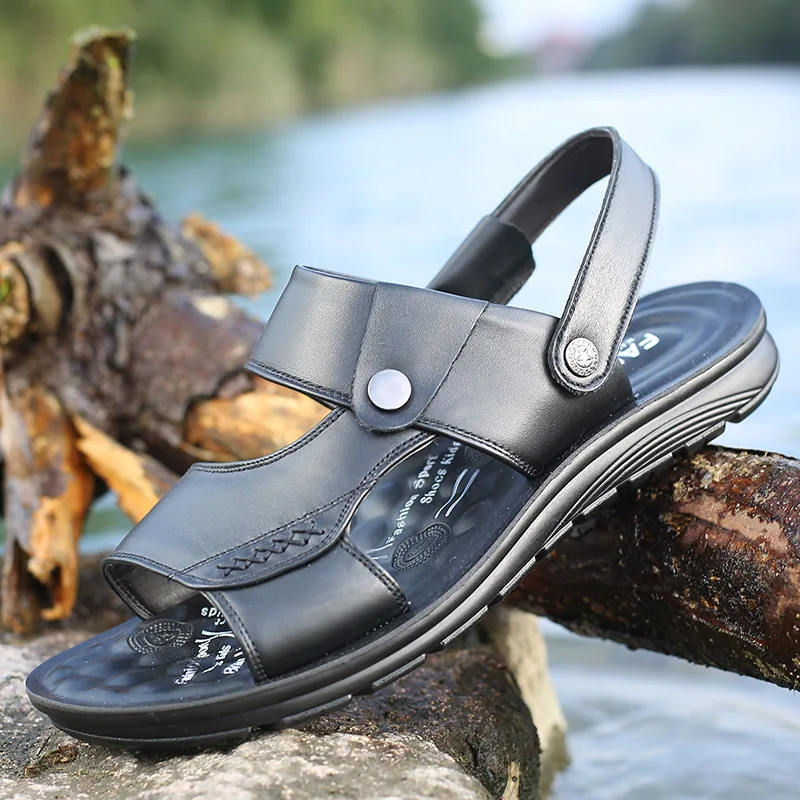 

Casual Men Sandals Summer Genuine Leather Beach Shoes High Quality Male Footwear Classic Fashion Mens Sandals Antiskid Slippers
