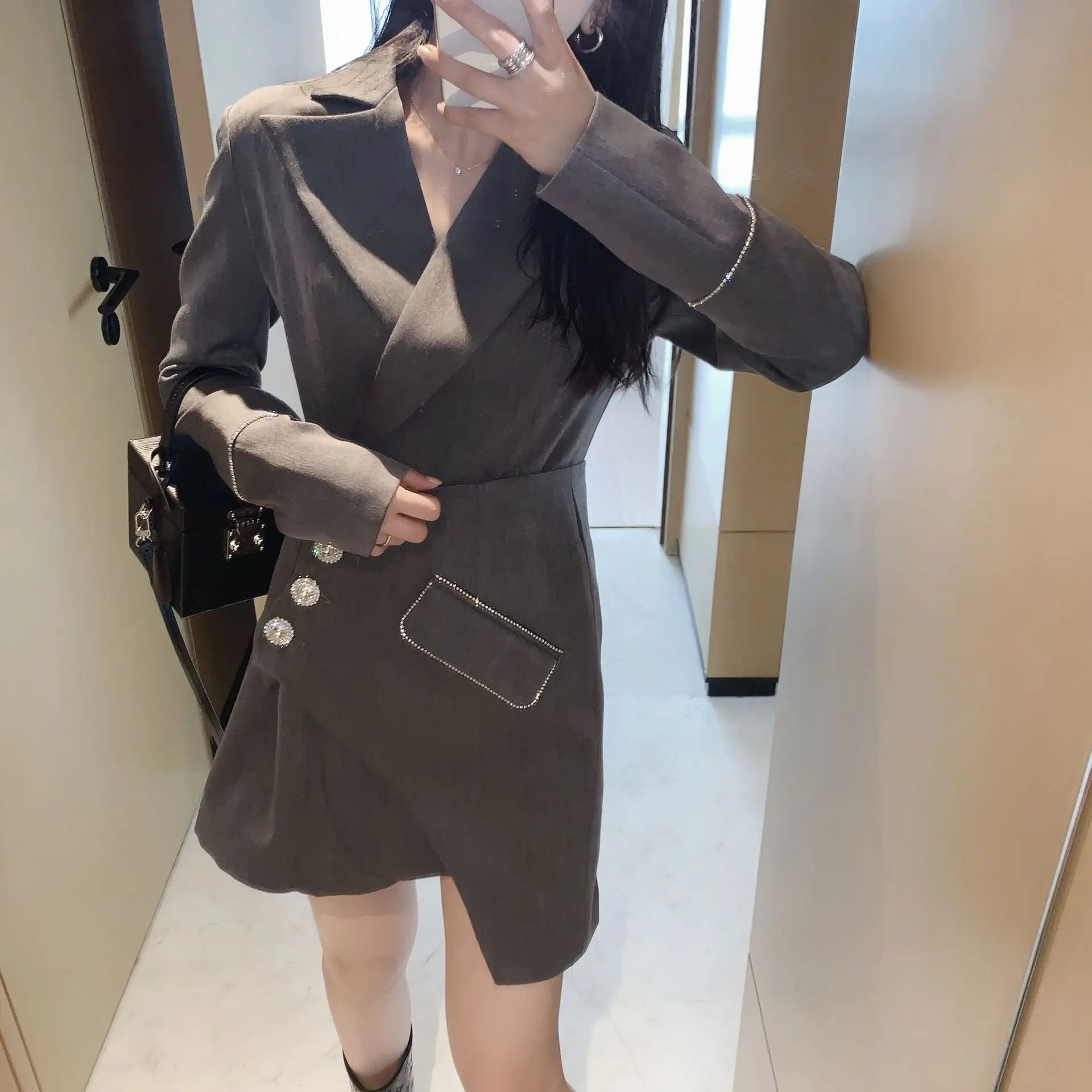 

T4948 spring clothing 2021 new Korean design fashion temperament waist drill chain waist suit two piece fashion