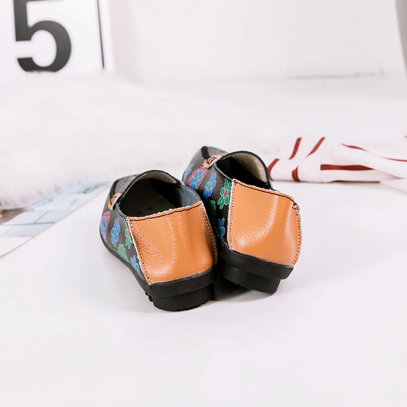 Женская обувь на плоской подошве из натуральной кожи лоферы повседневная