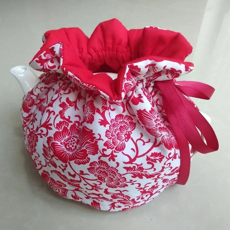 Ткань в стиле батик темно красный хлопковый чайник с принтом сохраняющий тепло