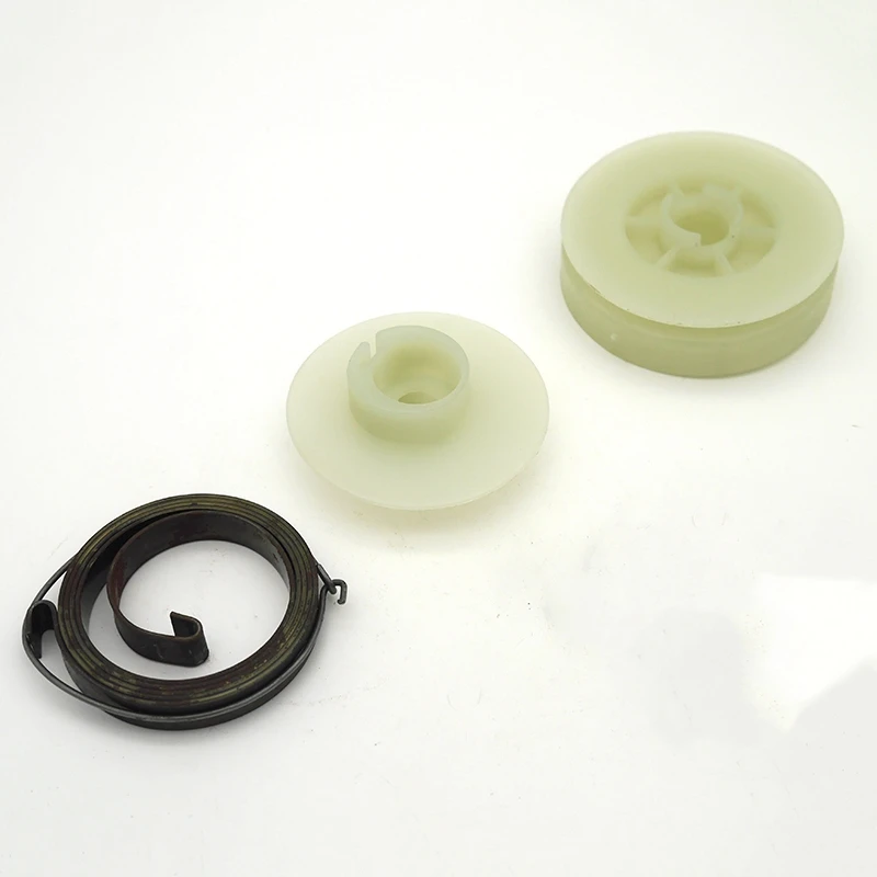 

Electric Chainsaw Easy Starter Pulley with 2 Springs Fit for Chainsaw 4500 5200 5800 45Cc 52Cc 58Cc Chainsaw Spare Parts