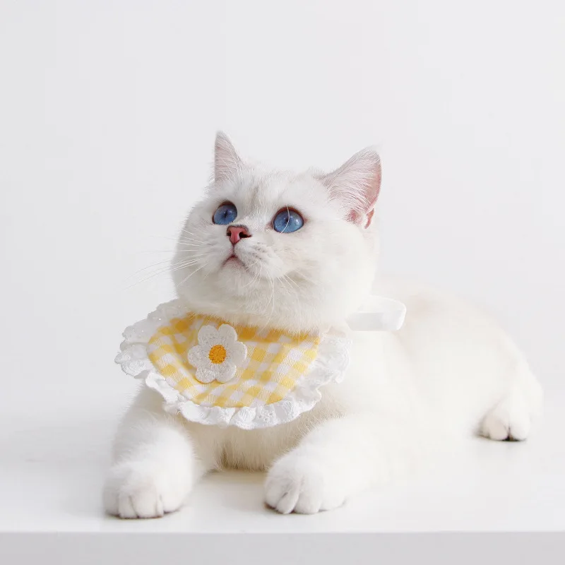 

Adjustable Cat Bib for Small Dogs Cats Tie Necktie Cat Scarf Puppy Bandanas for Cat Triangular Bow Ties Pet Grooming