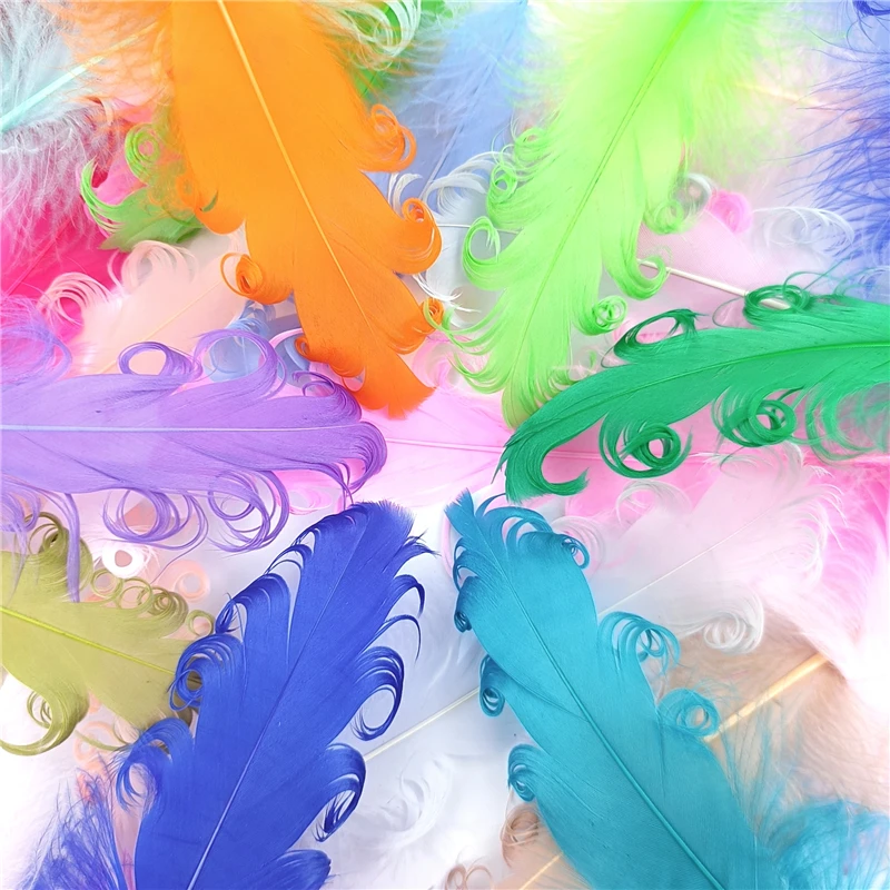 

20Pcs Spiral Goose Feathers Wedding Party Decoration 12-18cm Swan Pluma Handicraft Accessories Jewelry Creation DIY Centerpieces