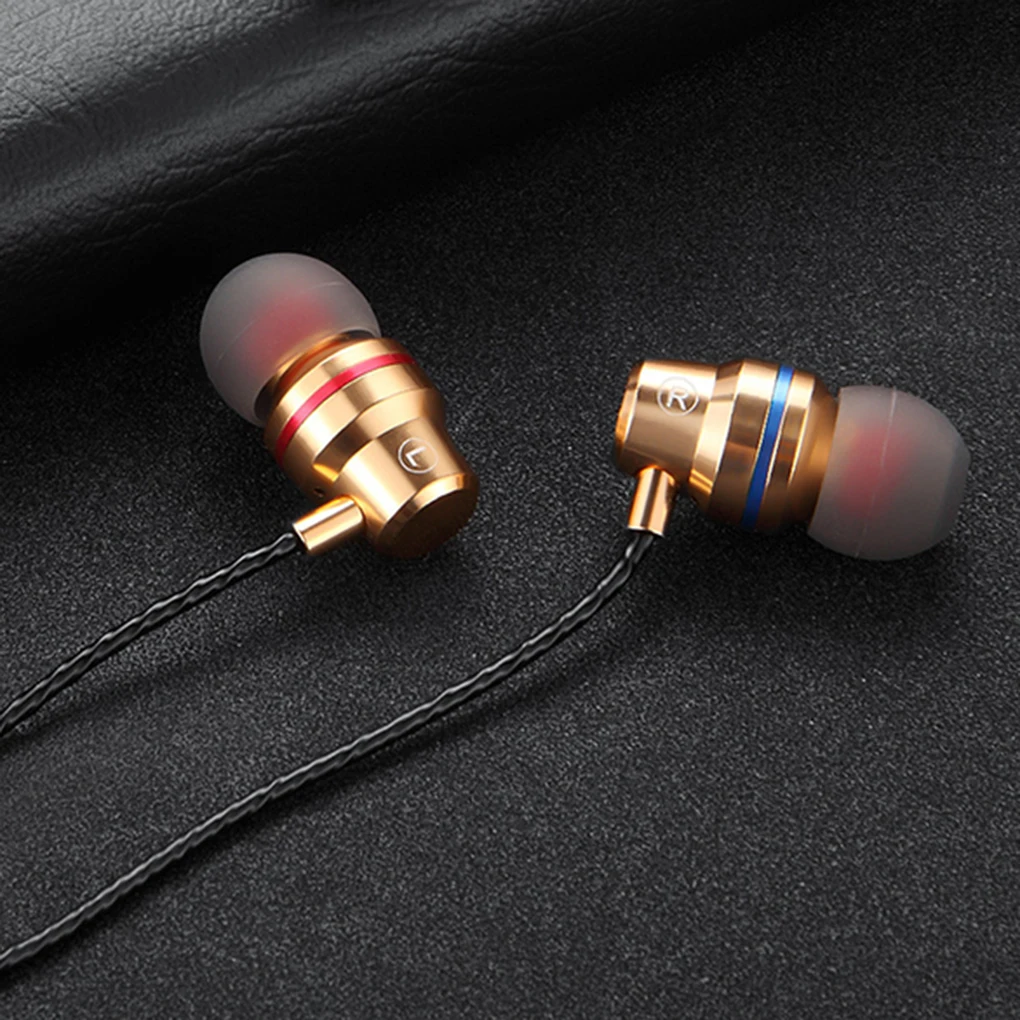 

Metal In-ear Headphones Stereo Bass Handsfree Call Wired Earbuds Built-in Mic Headset Earphones Sport Noise reduction Headphones