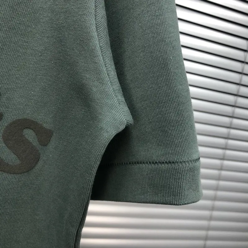 

Kanye West T Shirt Kids See Ghosts Tour Commemorative Printed Retro Kanye West tee men women Loose Harajuku Kanye West T-shirt