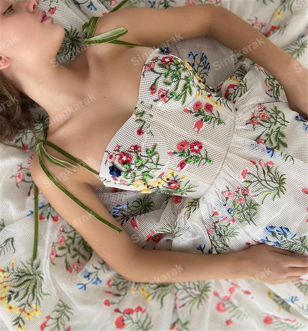 

New Arrival Embroidery Prom Dresses 2021 Zipper Back Birthday Spaghetti Neck Party Gowns Custom Made Plus Size Abendkleider