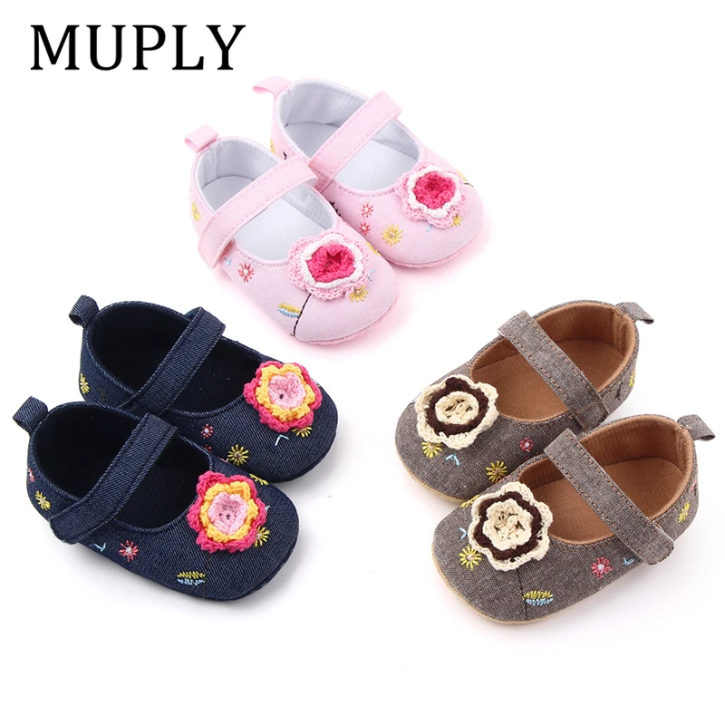 

Детская обувь для новорожденных; Сезон весна-осень; Повседневная обувь для маленьких девочек с мягкой подошвой; Обувь в стиле пэчворк с цвет...